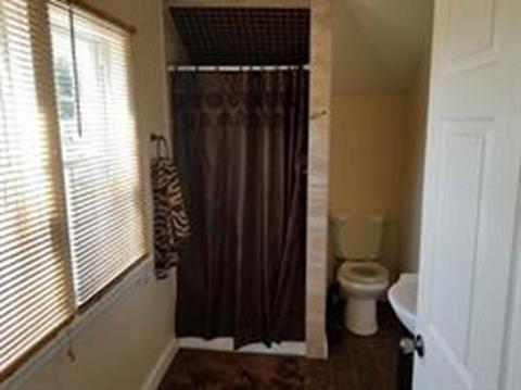 8 Caddyshack Dr, Chicopee, MA 01020 photo 9