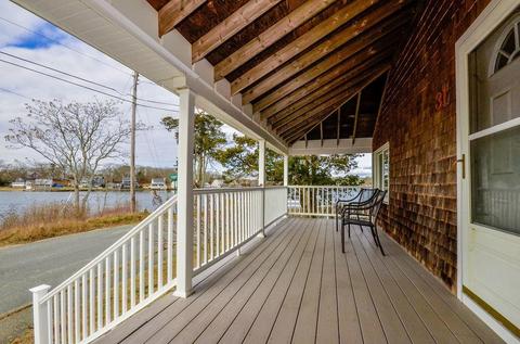 31 N Water St, Wareham, MA 02571 photo 5