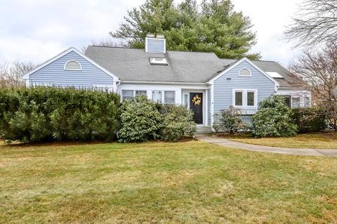 6 Mulberry Ln, Canton, MA 02021 photo 1