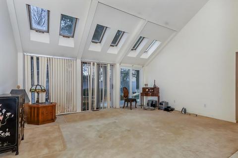 6 Mulberry Ln, Canton, MA 02021 photo 5