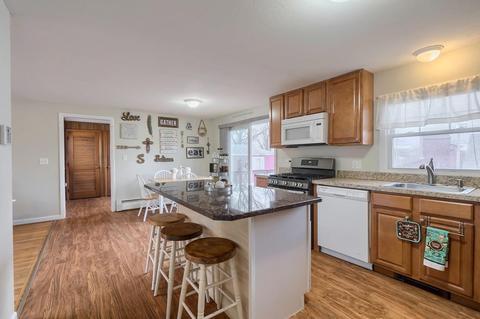 10 Bourque St, Lawrence, MA 01843 photo 11