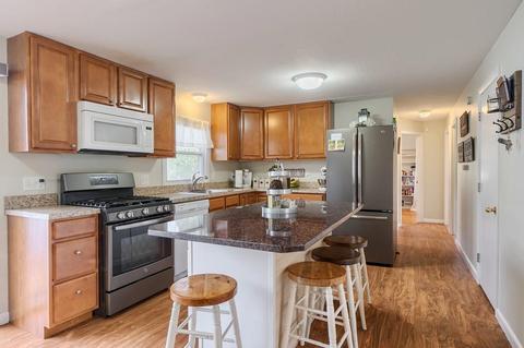 10 Bourque St, Lawrence, MA 01843 photo 10