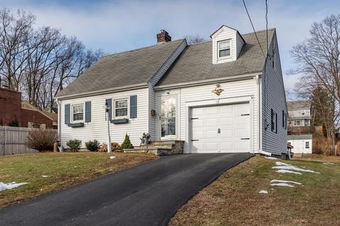 42 Beech St, Clinton, MA 01510 photo 2