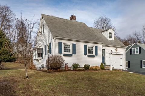 42 Beech St, Clinton, MA 01510 photo 1
