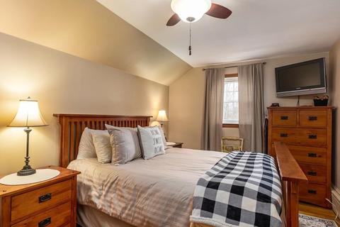 42 Beech St, Clinton, MA 01510 photo 32