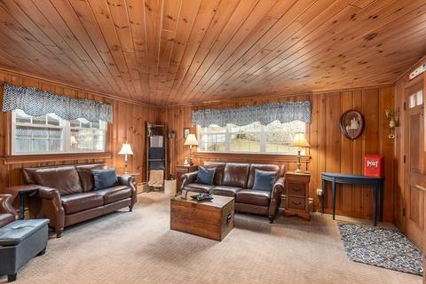 42 Beech St, Clinton, MA 01510 photo 34
