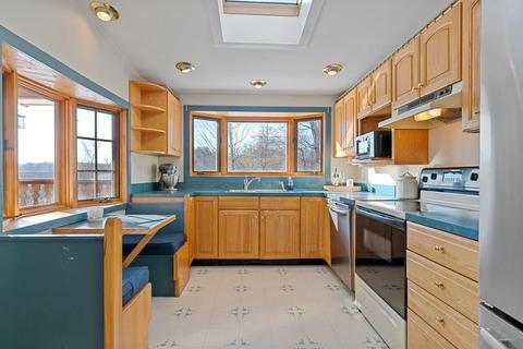 25 Library St, Georgetown, MA 01833 photo 7