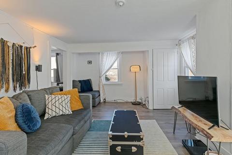 25 Library St, Georgetown, MA 01833 photo 14