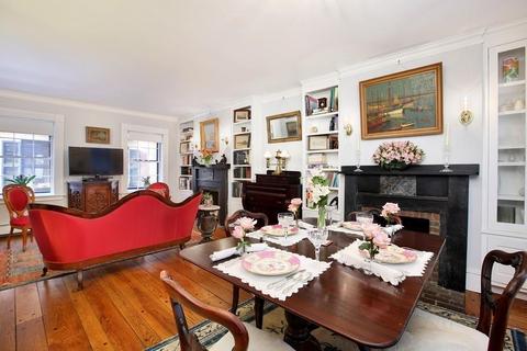 3 Sentry Hill Pl, Boston, MA 02114 photo 6