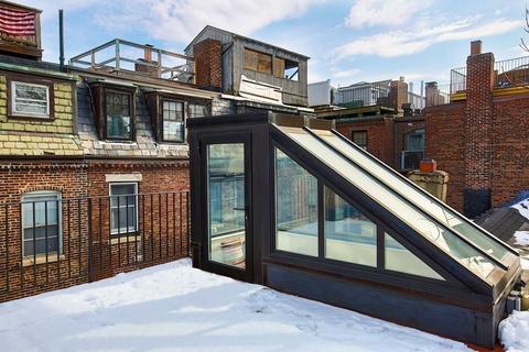 3 Sentry Hill Pl, Boston, MA 02114 photo 15