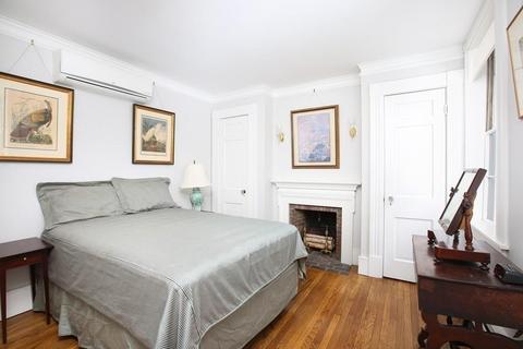 3 Sentry Hill Pl, Boston, MA 02114 photo 9