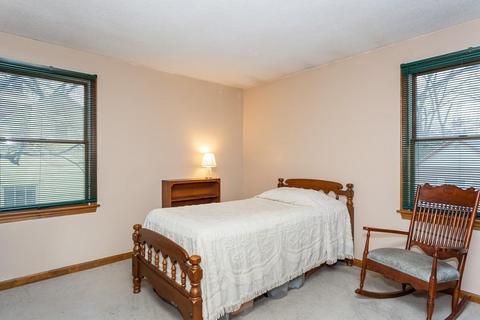 820 Roosevelt Ave, Springfield, MA 01109 photo 13