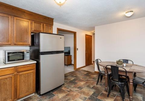820 Roosevelt Ave, Springfield, MA 01109 photo 11