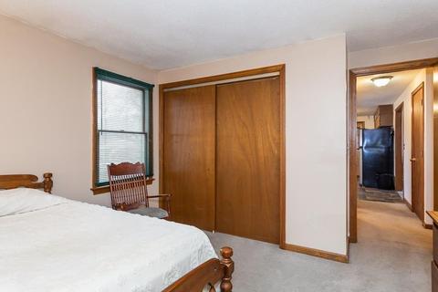 820 Roosevelt Ave, Springfield, MA 01109 photo 14