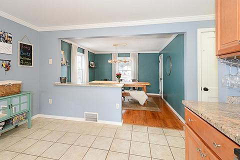9 Kay St, Worcester, MA 01602 photo 14