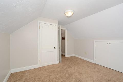 9 Kay St, Worcester, MA 01602 photo 21