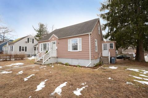 9 Kay St, Worcester, MA 01602 photo 2