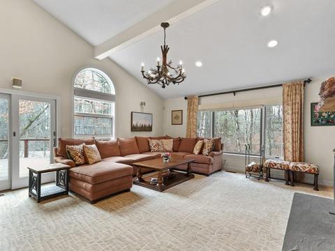 61 Pheasant Landing Rd, Needham, MA 02492 photo 11