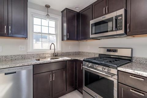 28 Pratt Ave, Dedham, MA 02026 photo 10