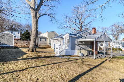 28 Pratt Ave, Dedham, MA 02026 photo 4