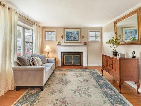 53 Wescroft Rd, Reading, MA 01867 photo 4