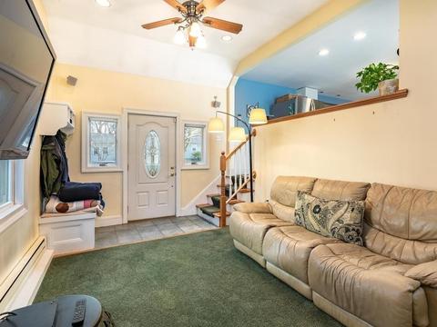53 Wescroft Rd, Reading, MA 01867 photo 6