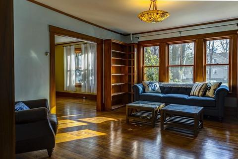 29 Prospect St, Acton, MA 01720 photo 4