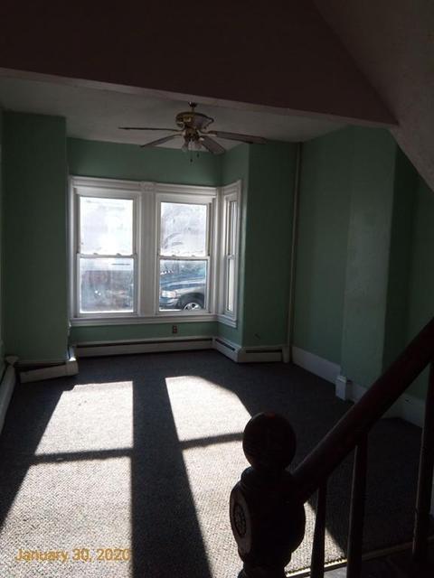 18 Taylor St, Gloucester, MA 01930 photo 16