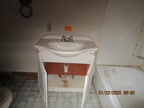 8 Day St, Webster, MA 01570 photo 16