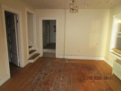 8 Day St, Webster, MA 01570 photo 4