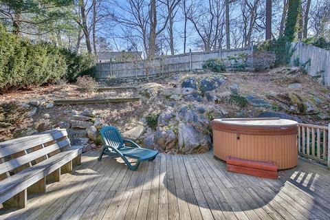 19 Haskell St, Beverly, MA 01915 photo 23