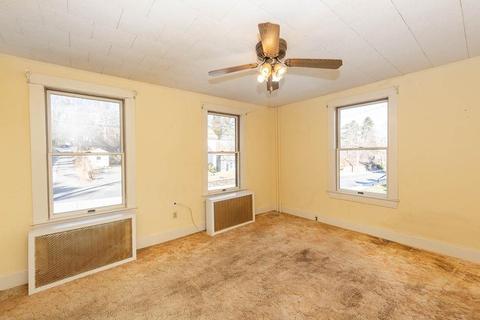 19 Haskell St, Beverly, MA 01915 photo 10