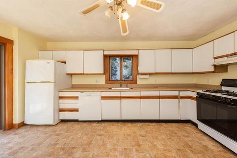 19 Haskell St, Beverly, MA 01915 photo 12
