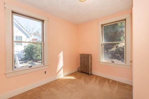 19 Haskell St, Beverly, MA 01915 photo 16
