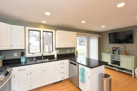 3 Garden Way, Maynard, MA 01754 photo 10