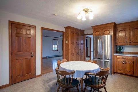 48 E St, Dracut, MA 01826 photo 5