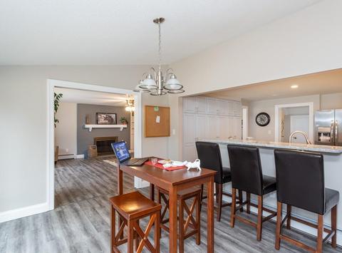 54 Meadowbrook Rd, Springfield, MA 01128 photo 13