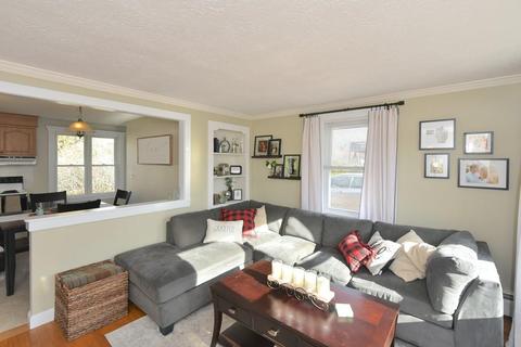4 Maple Dr, Blackstone, MA 01504 photo 5