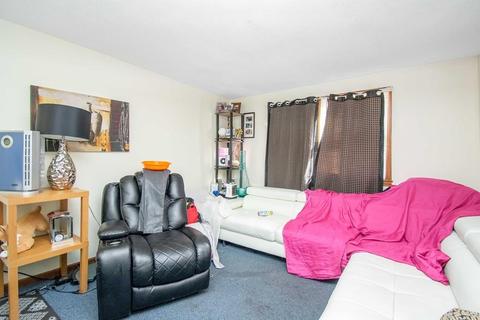 324 Oak St, Springfield, MA 01151 photo 8
