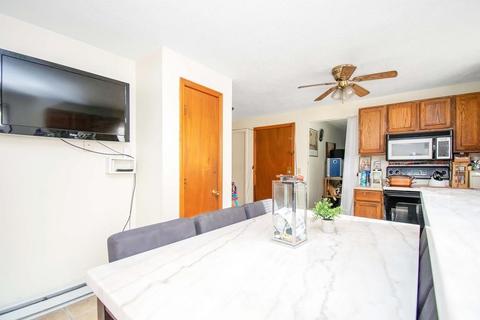 324 Oak St, Springfield, MA 01151 photo 11