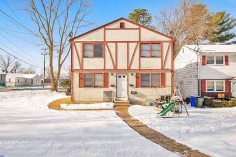 324 Oak St, Springfield, MA 01151 photo 1