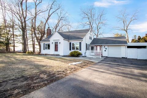1274 Berkshire Ave, Springfield, MA 01151 photo 1