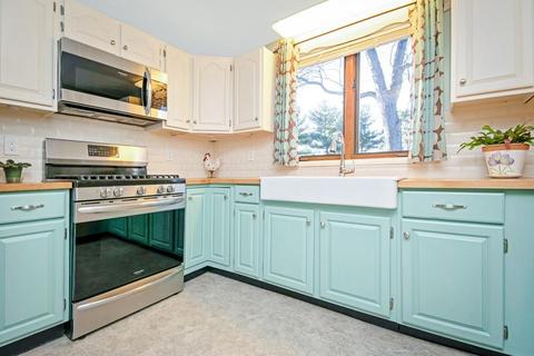 1274 Berkshire Ave, Springfield, MA 01151 photo 7