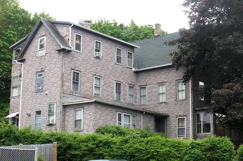 441 Grove St, Worcester, MA 01605 photo 1