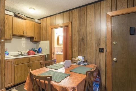 111 Choate St, Fall River, MA 02723 photo 4