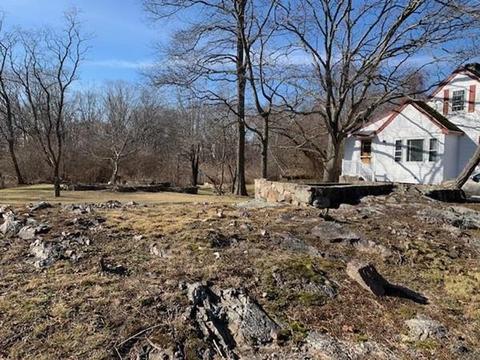 5 Adelaide Ave, Saugus, MA 01906 photo 3
