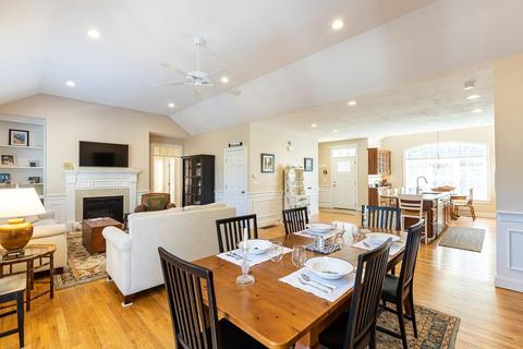 56 Palmer Rd, Mashpee, MA 02649 photo 9