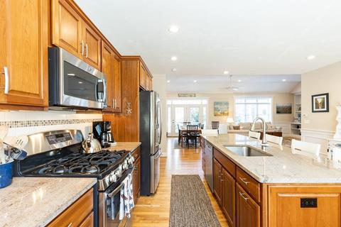 56 Palmer Rd, Mashpee, MA 02649 photo 5