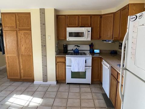 101 Bluff, Salem, NH 03079 photo 10
