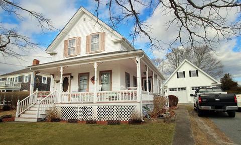 7 Onset Ave, Wareham, MA 02571 photo 1
